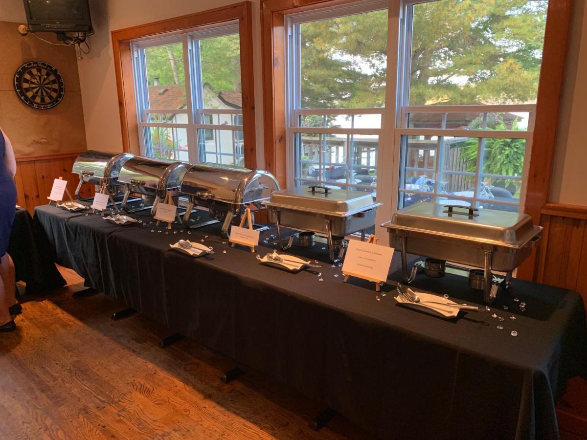 Little Hawk Resort & Marina Algonquin Highlands Εξωτερικό φωτογραφία