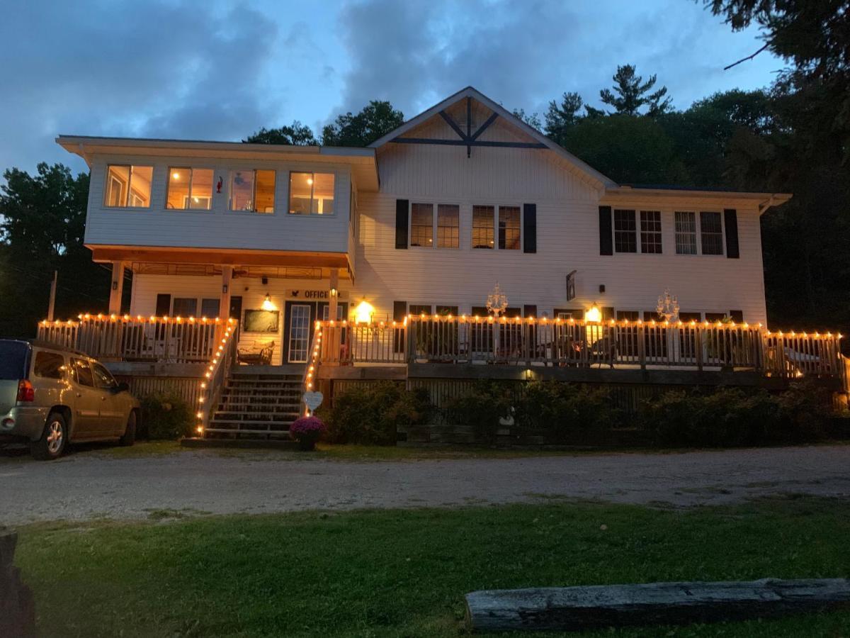 Little Hawk Resort & Marina Algonquin Highlands Εξωτερικό φωτογραφία